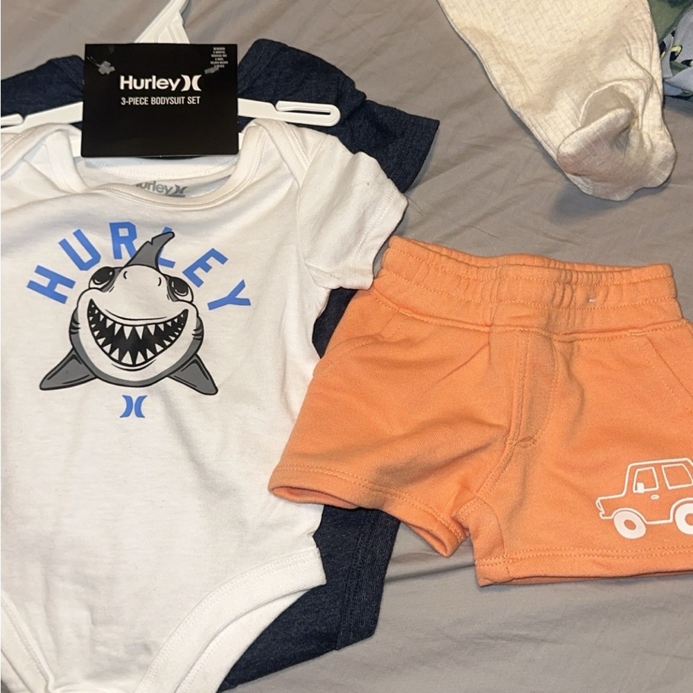 Baby clothes - Picture 4 of 6